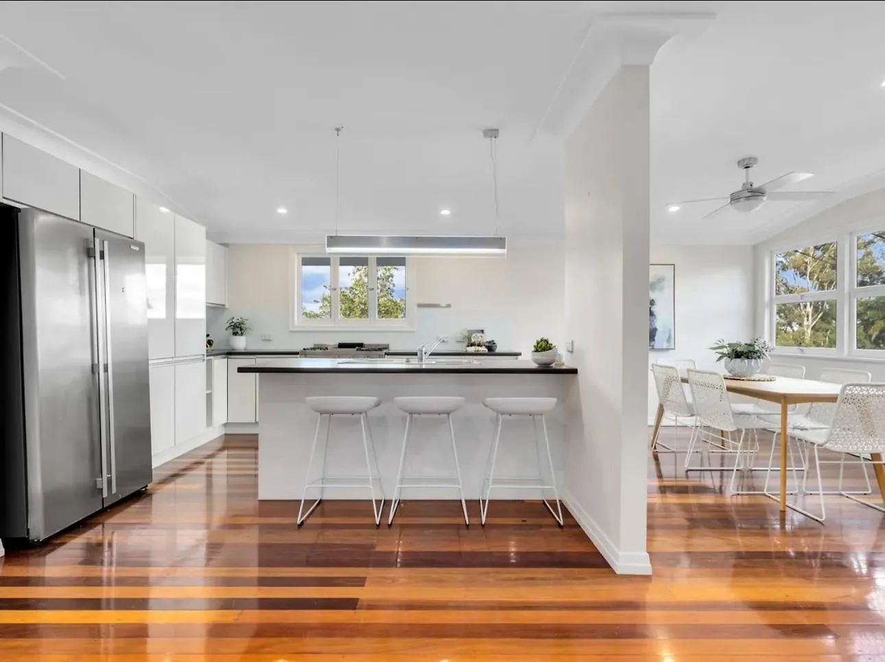 Elegant Villa Near Shopping Mall Jindalee